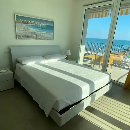 Nuovo Serenissima Frontemare - Agenzia Cocal Apartment